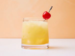 Apricot Sour Cocktail