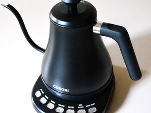 cosori-electric-gooseneck-kettle