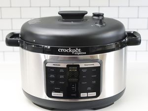 crockpot-express-6qt-oval-max-pressure-cooker