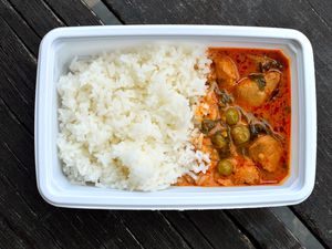 Hot lunch in a container
