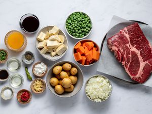 ingredients to make Instant Pot beef stew