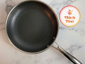 Love Letter: HexClad 12-Inch Hybrid Stainless Steel Frying Pan hero