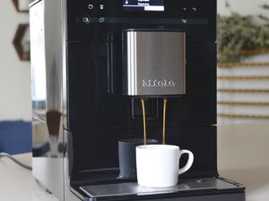 miele-cm5300-countertop-coffee-system-hero