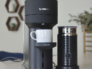 nespresso-vertuo-next-coffee-machine-hero