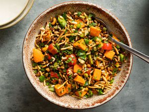Peanuts and Peas Bhel Puri in a bowl 
