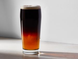 black and tan beer drink