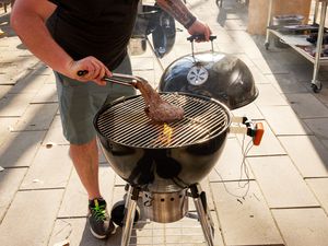 charcoal grills test expert 22 superior kettle