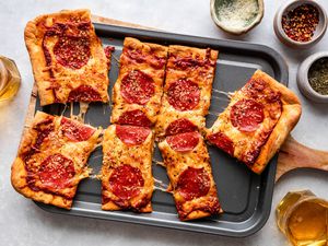 Sheet pan pizza recipe